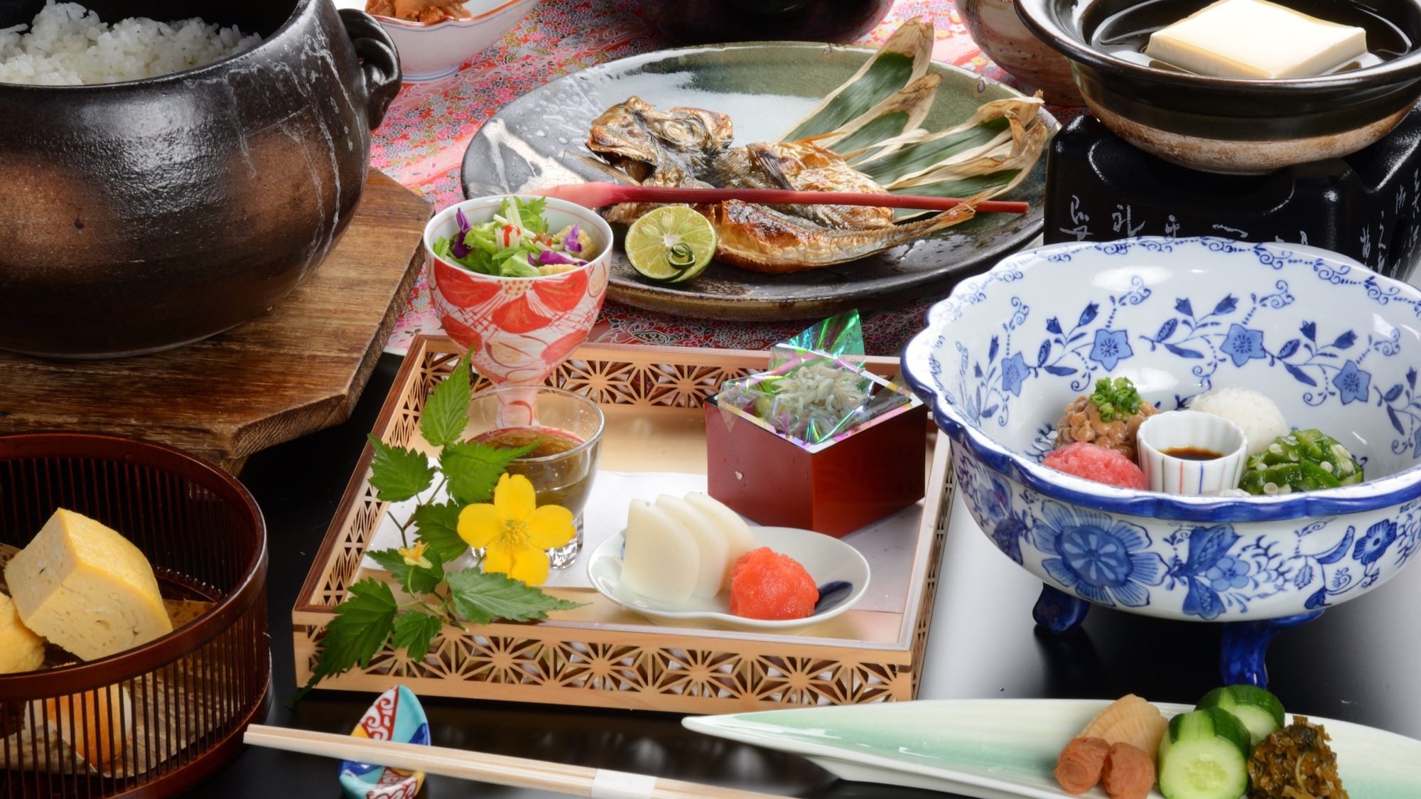 【楽天スーパーSALE】【贅沢グルメ】伊勢海老と鮑の炭火焼｜貸切露天付（15時〜チェックイン）