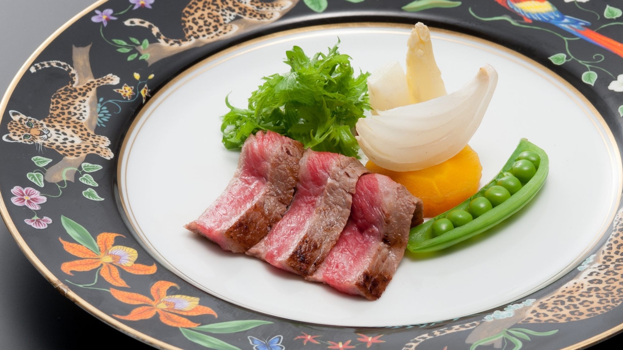 【美味少食】量控えめで上質を味わう｜メインを選ぶ愉しみ｜花紋特別室（14時チェックインゆったり滞在）