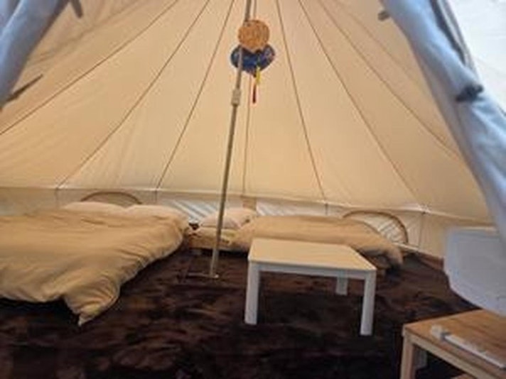 グランピングダブルベット2つ完備