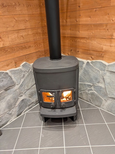 癒され心も温まる暖炉