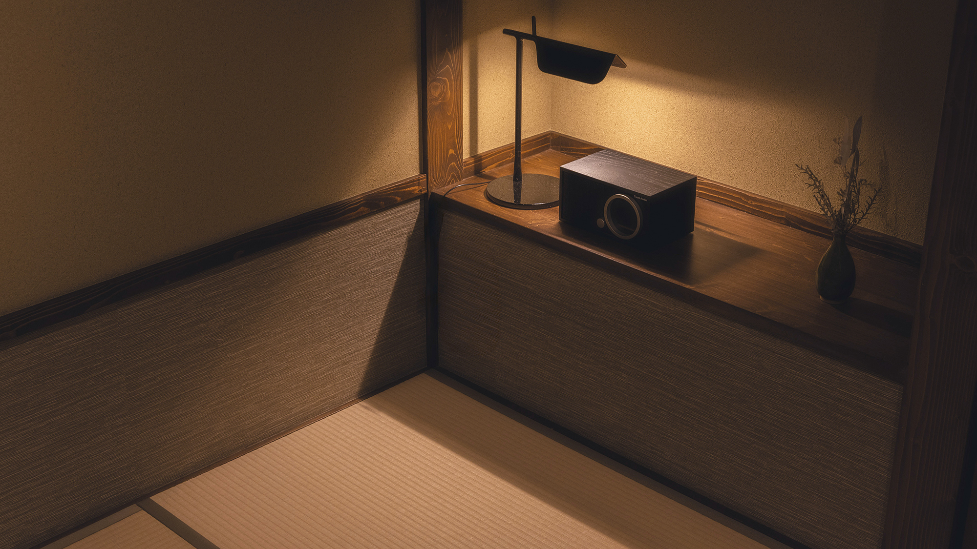 【半露天付特別和洋室】「心ととのう、わたしのための空間」。好きな本を開いたり、思い思いの休息を。