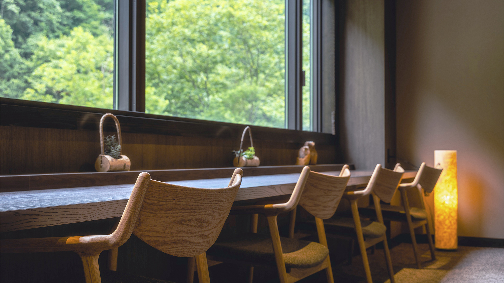 2025年NEW【ラウンジ-愉坐】＜フリードリンクサービス有り＞「何もしない、休息」を楽しむ。