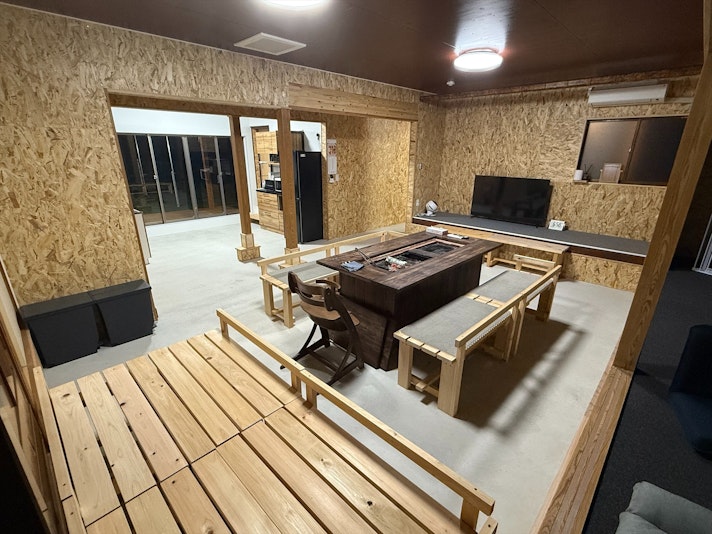 リビングルーム：シングルベッド２台