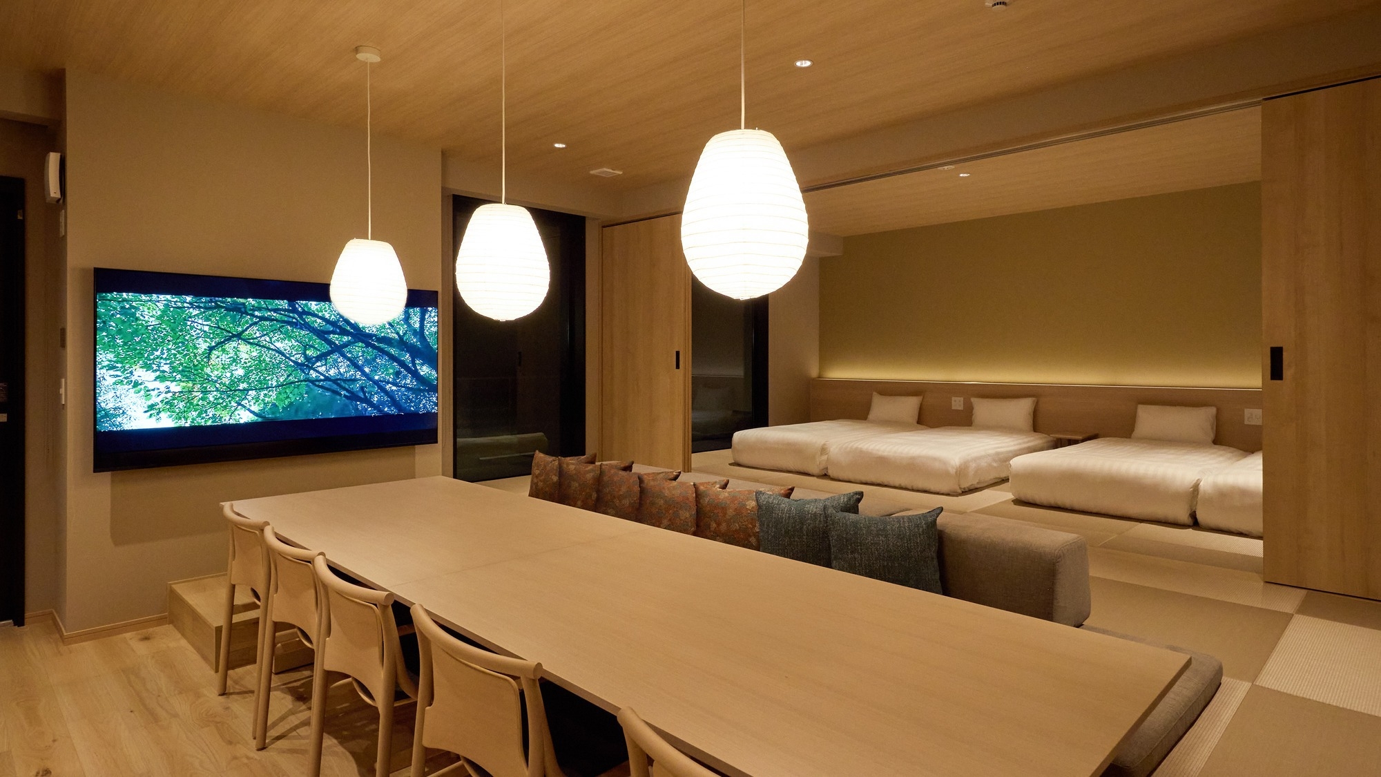 【連泊限定：１５％OFF】早めの予約がお得！雄大な水景と客室専用天然温泉に癒されるひと時