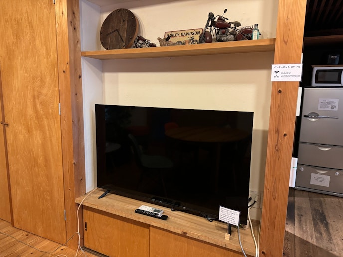 大型テレビ