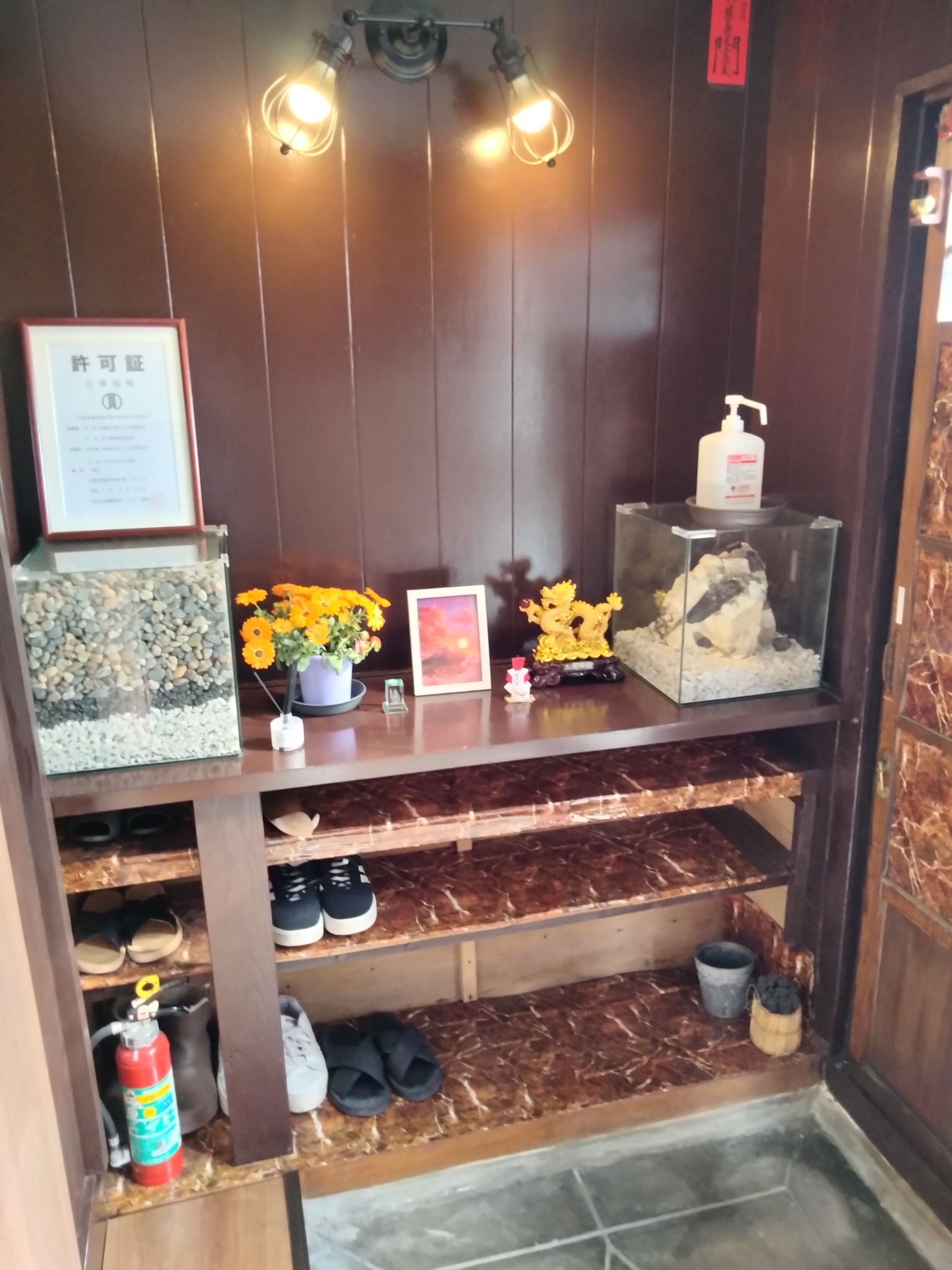 玄関