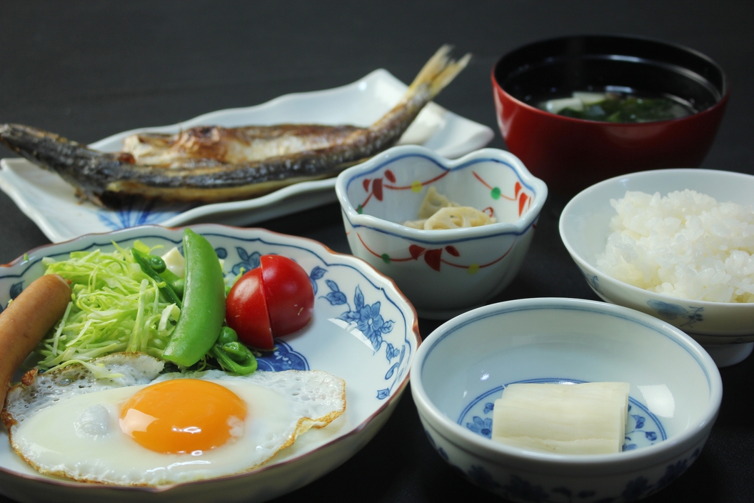 【一泊朝食】21時までチェックインＯＫ♪【モーニングコーヒーサービス♪】