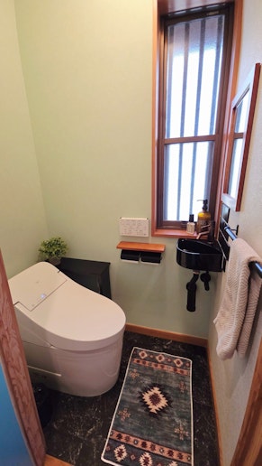 Toilet