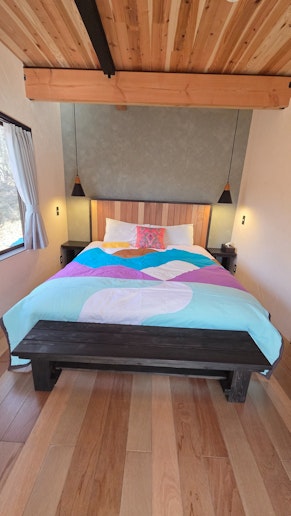 Queen Bed