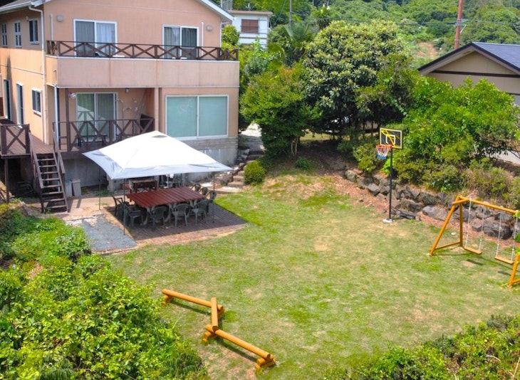 中庭からの外観