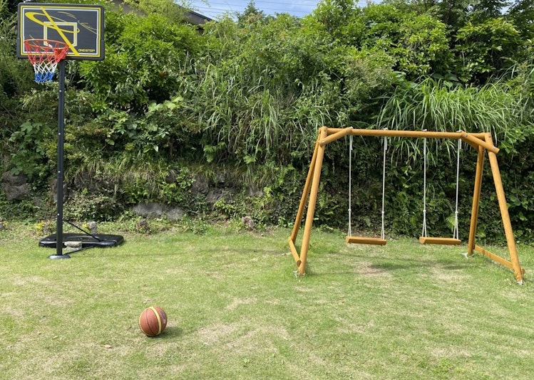 中庭の遊具