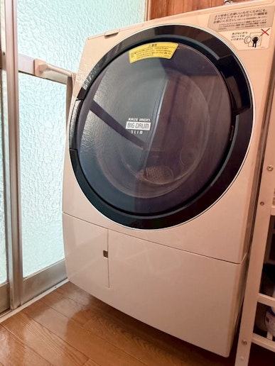 ドラム式洗濯乾燥機完備