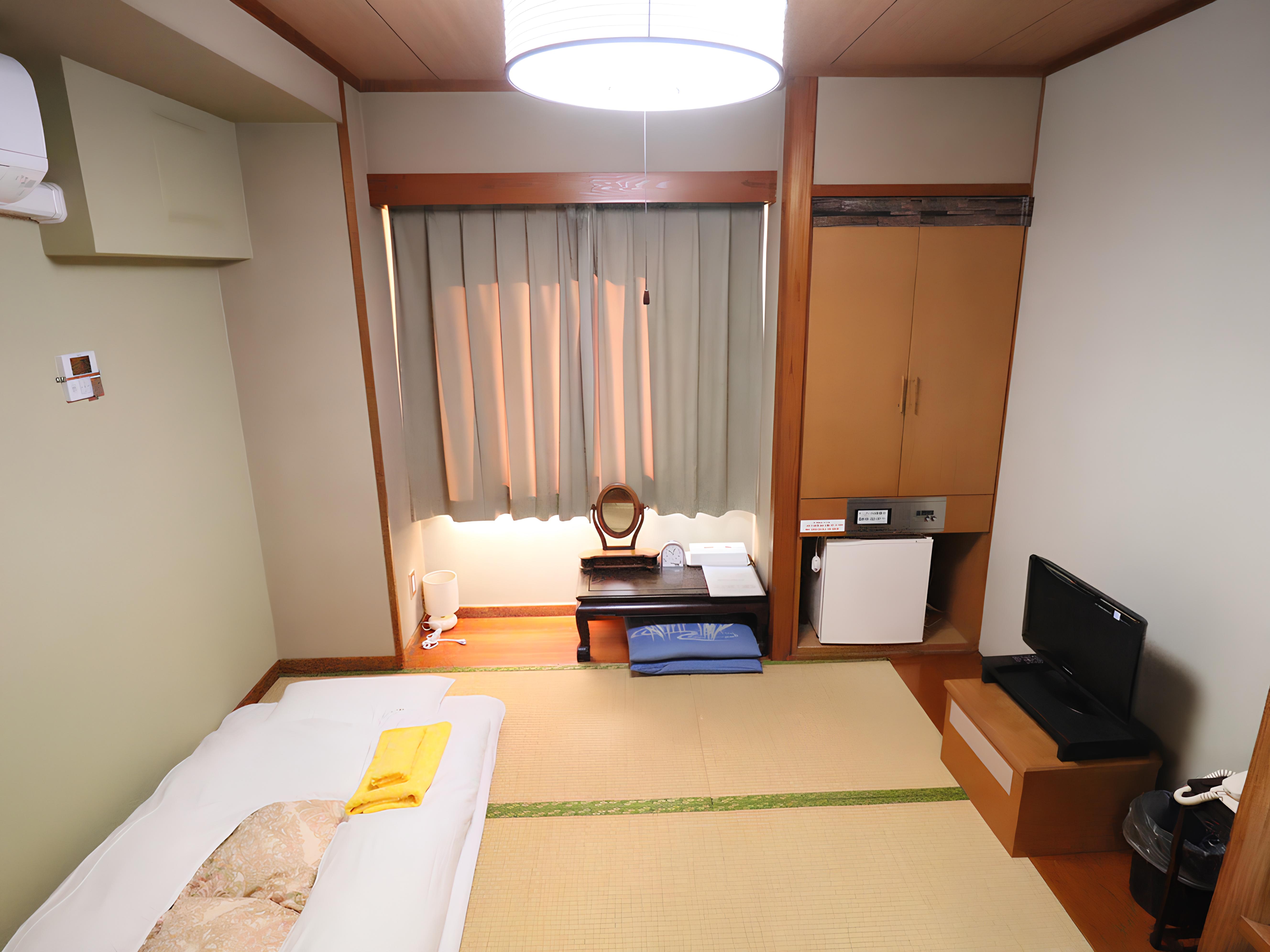 Epoca Base Kochi（旧：ホテル ロスイン高知） - 写真 4