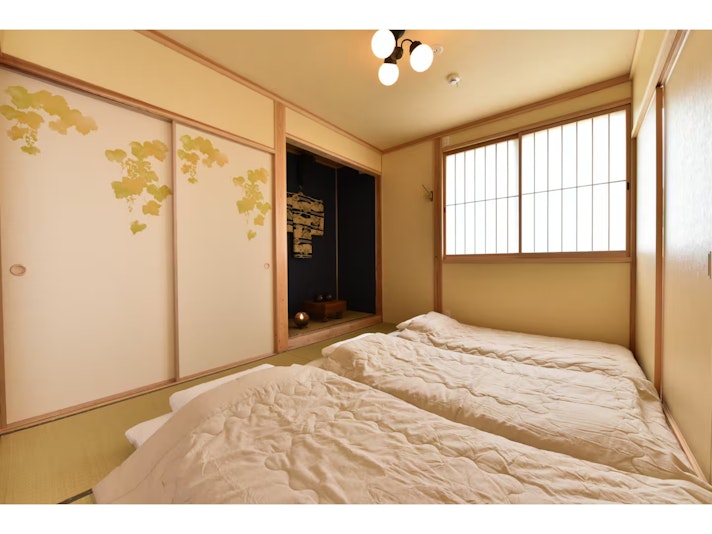 和室には3組まで布団を敷くことができます。