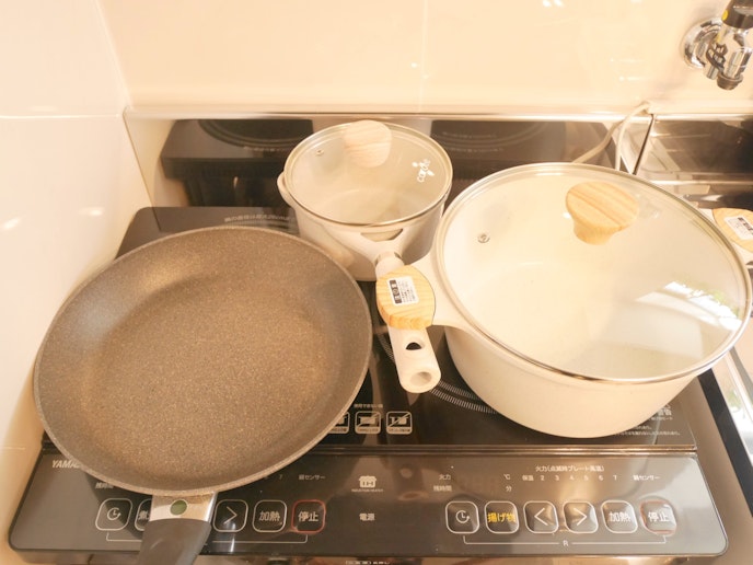調理器具は充実しております。