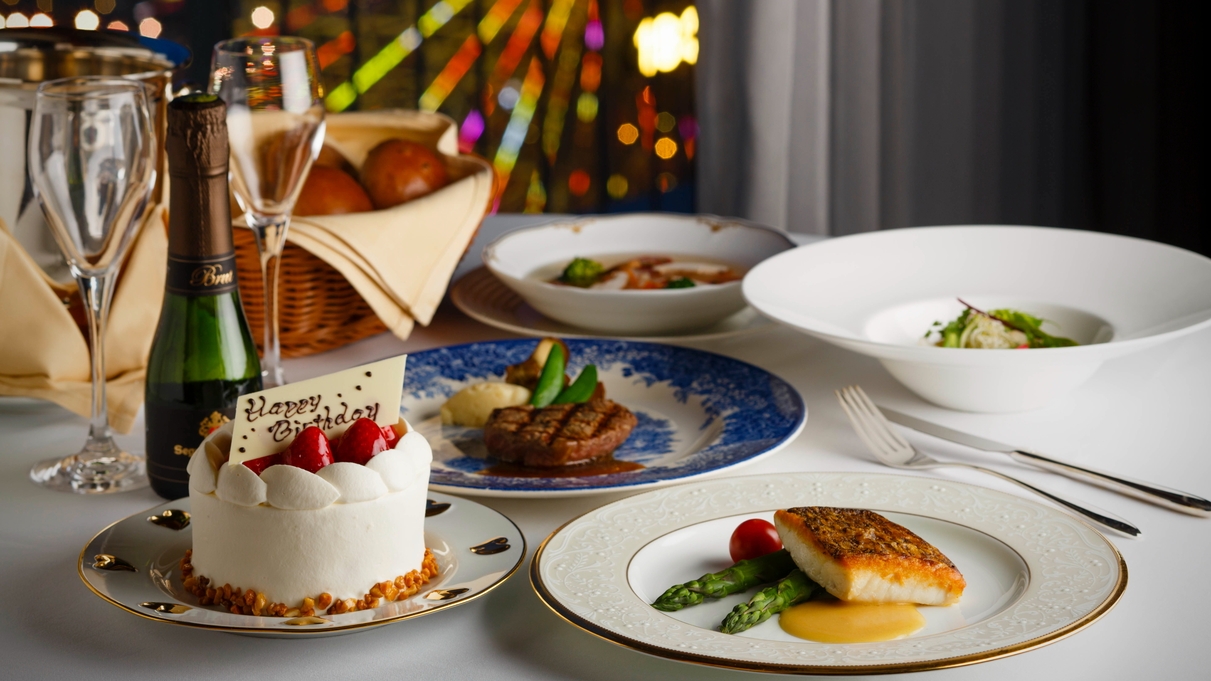 ●♪Happy Birthday to You♪（インルームディナー付）