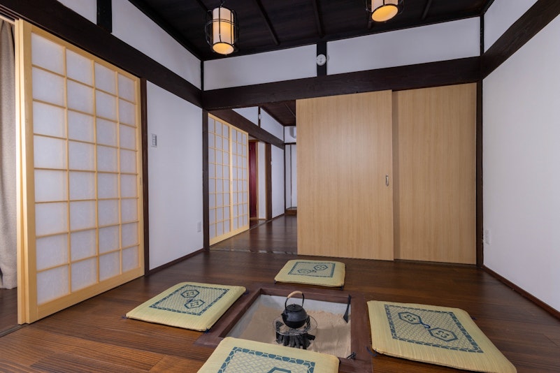 囲炉裏部屋1