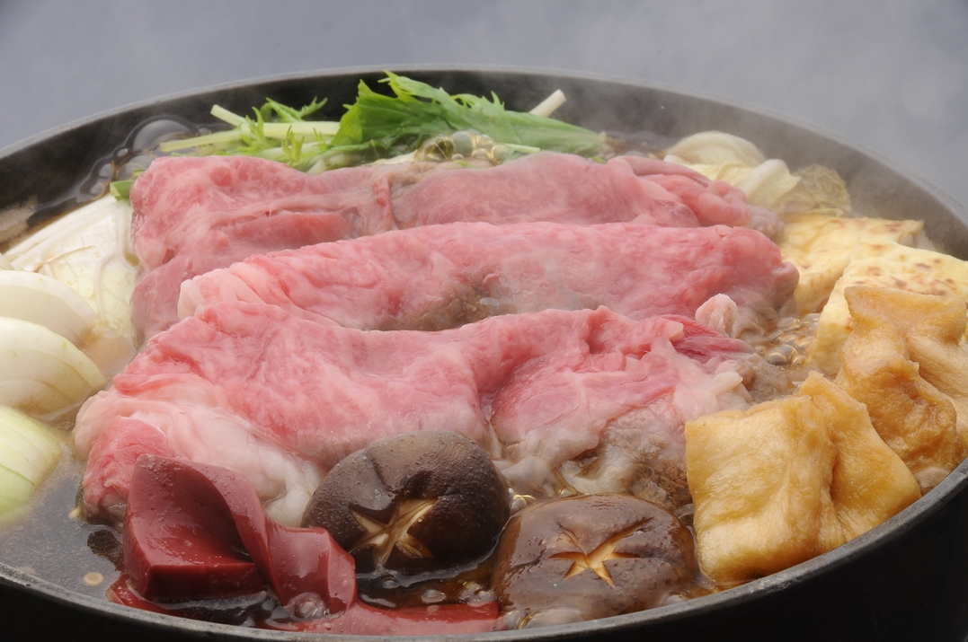 【12月〜2月】【ご夕食：「千屋牛すき焼き」付花籠御膳】【アルコール＆ソフトドリンク飲み放題】