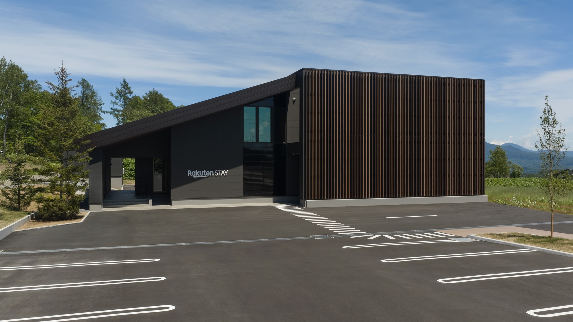 ・【外観】駐車場