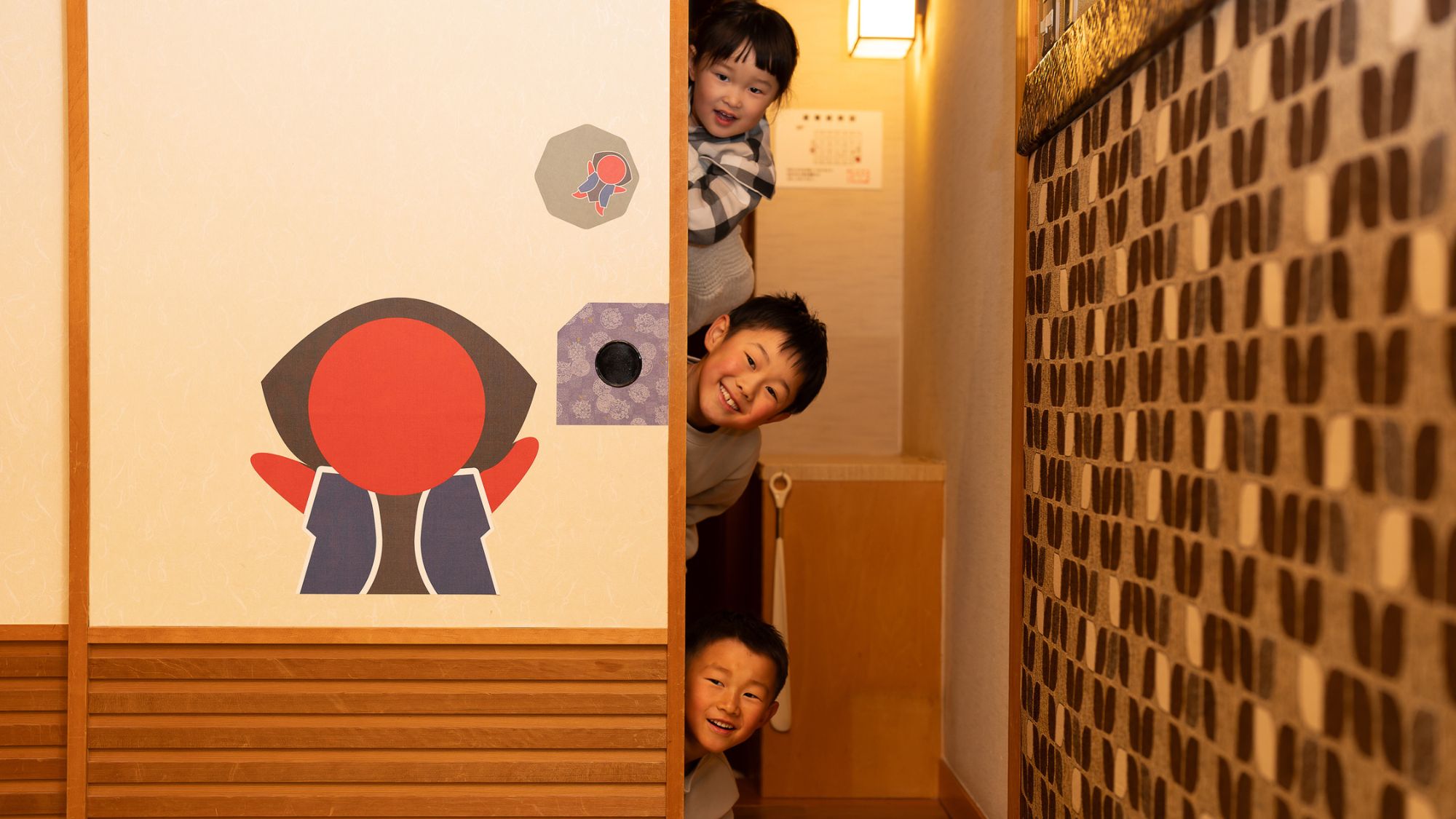 さるぼぼルーム「自分の子供や孫を想って作ったお守り」さるぼぼがテーマのお部屋！