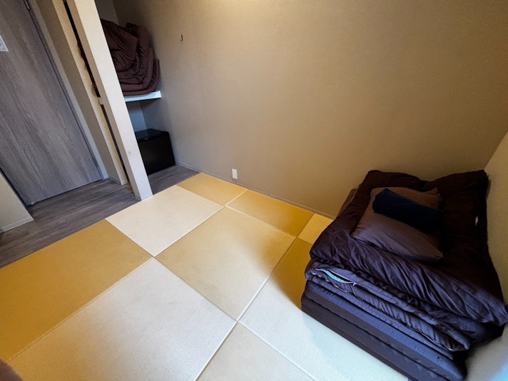 高円寺駅より徒歩３分のホステル（ＢＥＤ＆ＢＡＲ　ＭＩＤＵＫＩ）　＾ - 写真 4