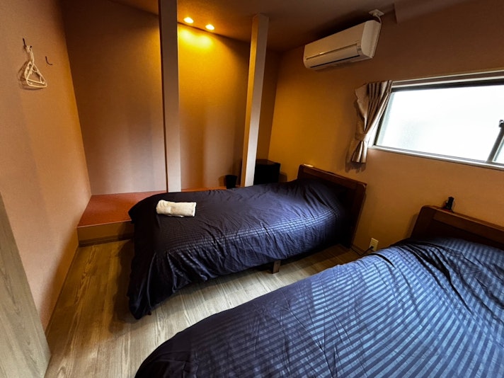 高円寺駅より徒歩３分のホステル（ＢＥＤ＆ＢＡＲ　ＭＩＤＵＫＩ）　＾ - 写真 3