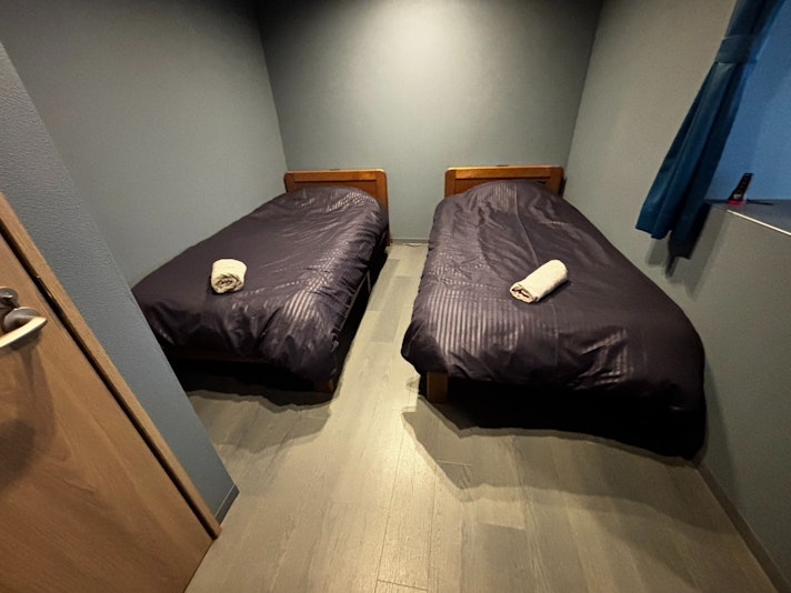 高円寺駅より徒歩３分のホステル（ＢＥＤ＆ＢＡＲ　ＭＩＤＵＫＩ）　＾ - 写真 5