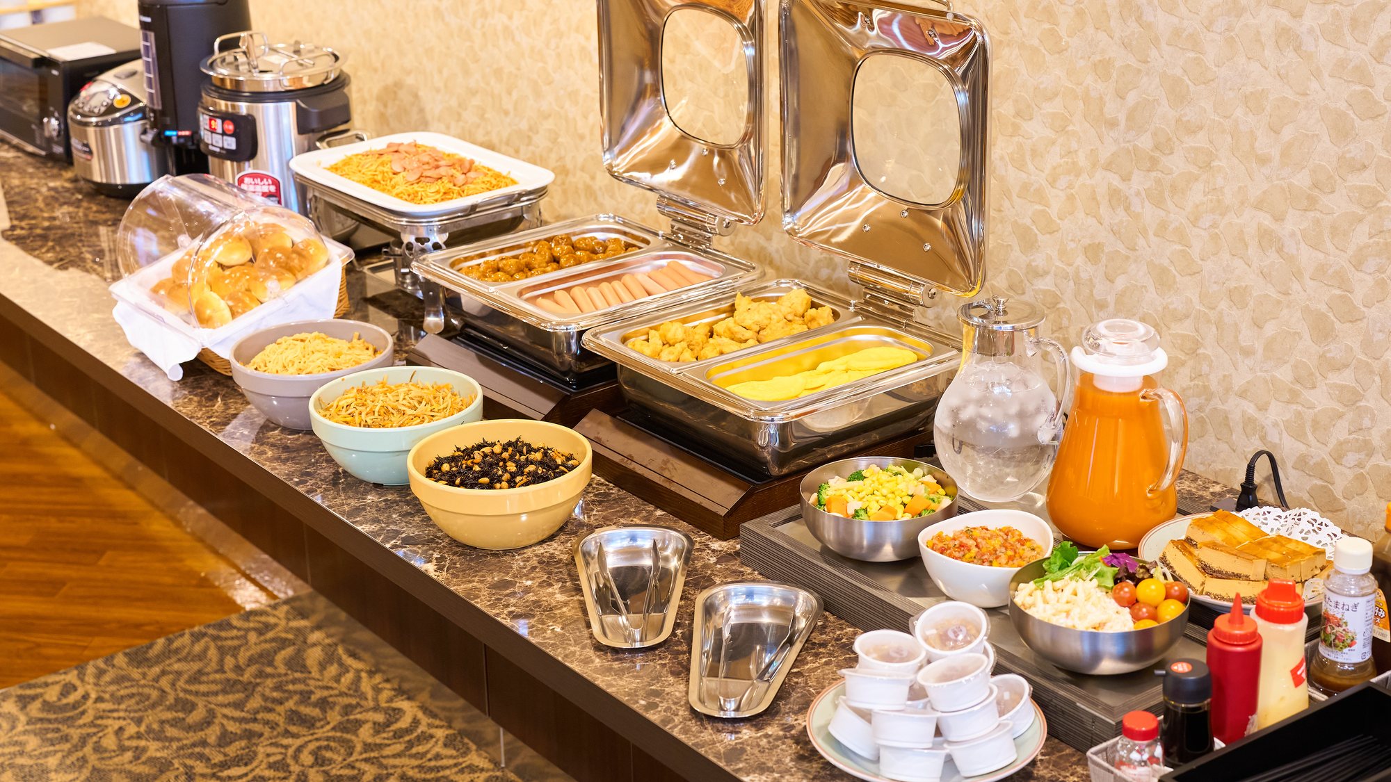 ・【朝食一例】和食党の方も洋食党の方もご満足いただける内容です