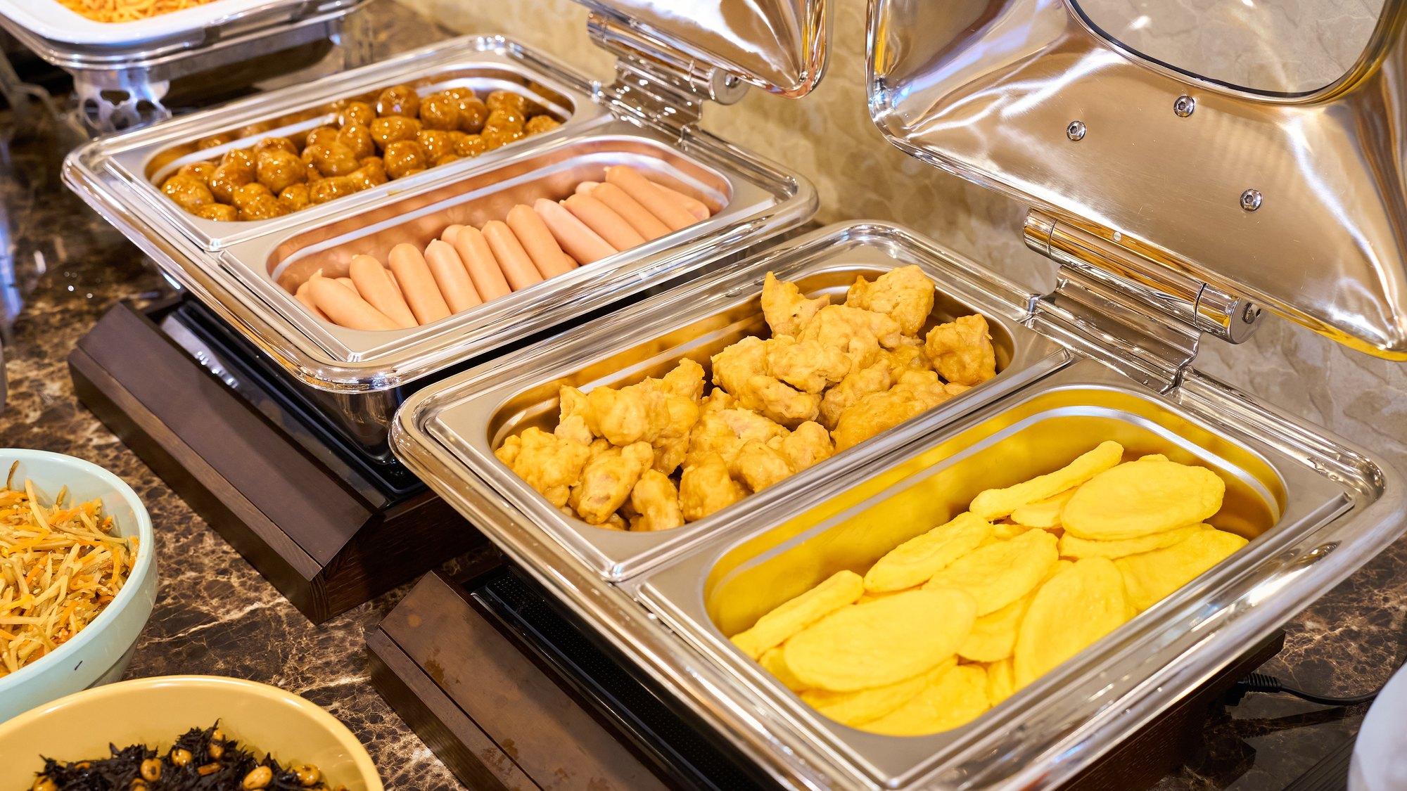 ・【朝食一例】ブッフェ朝食はセルフでお好きなものを自由にお選びください