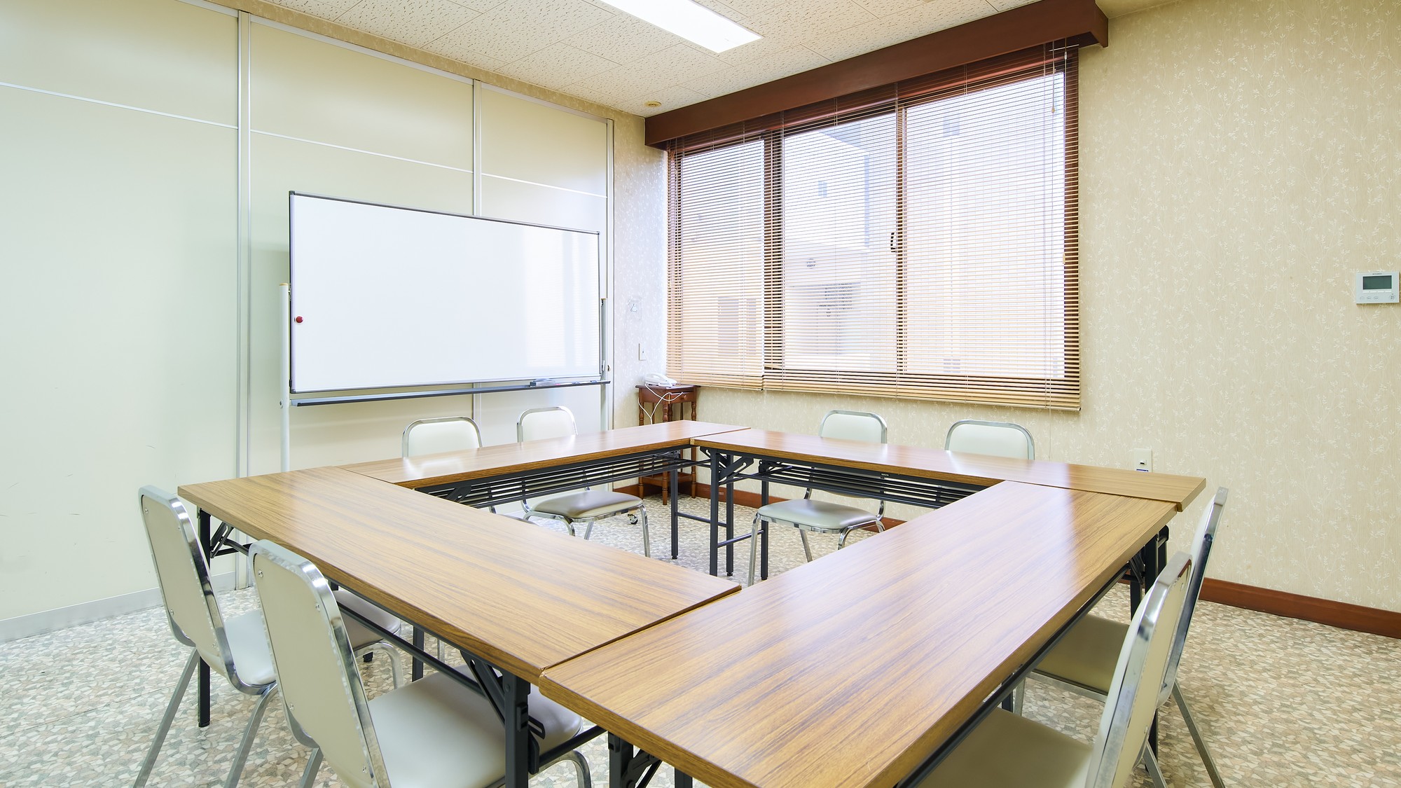 ・【会議室】ご利用をご希望の際にはお気軽にお問合せください