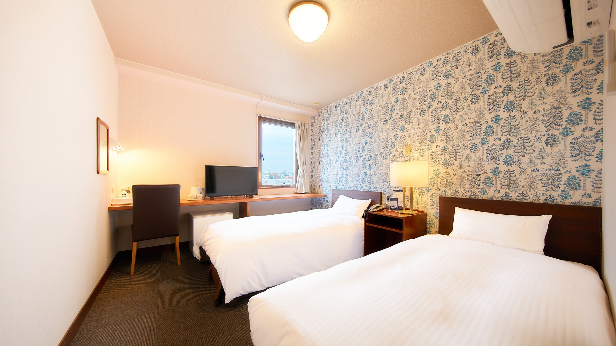 ・【リニューアルツイン】ビジネスにも観光にも使いやすい広々としたツインルームです