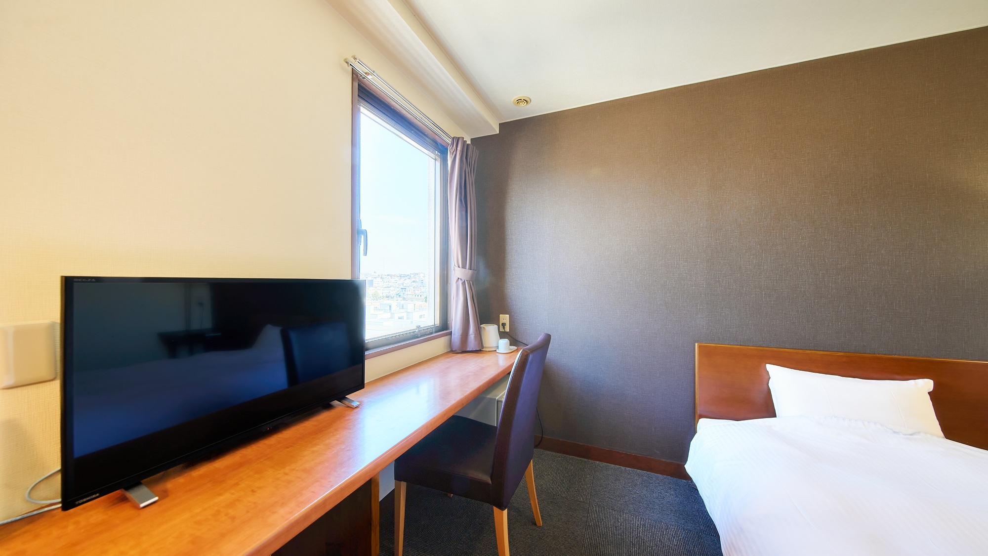 ・【シングル・喫煙】NetflixやYouTubeなどの動画配信サービスをご利用いただけます