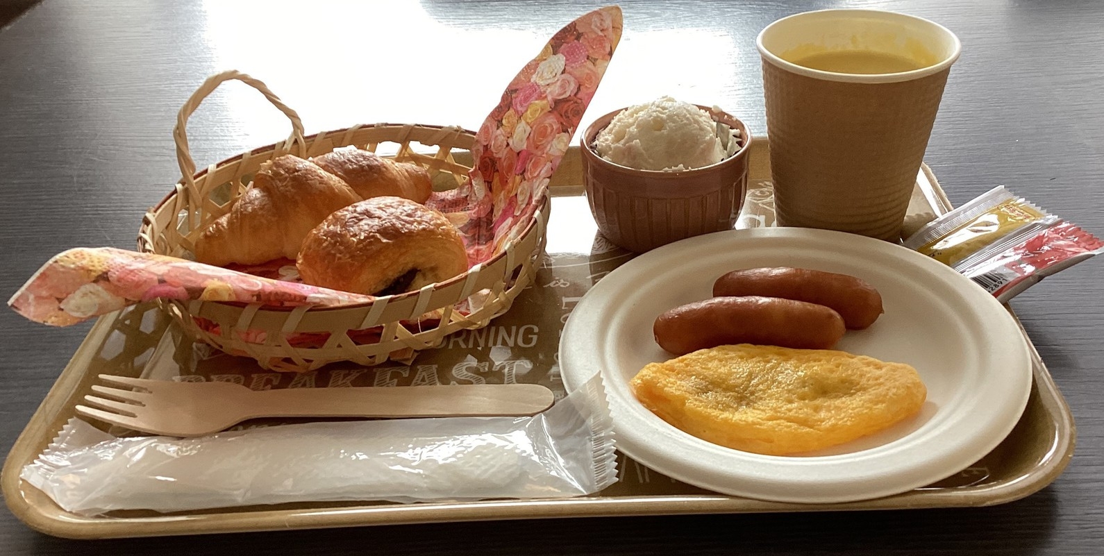 【軽食】朝はパン！パンパパーン！ハートインの軽食プラン  　セット料金３５０円　★☆１日５室限定☆★