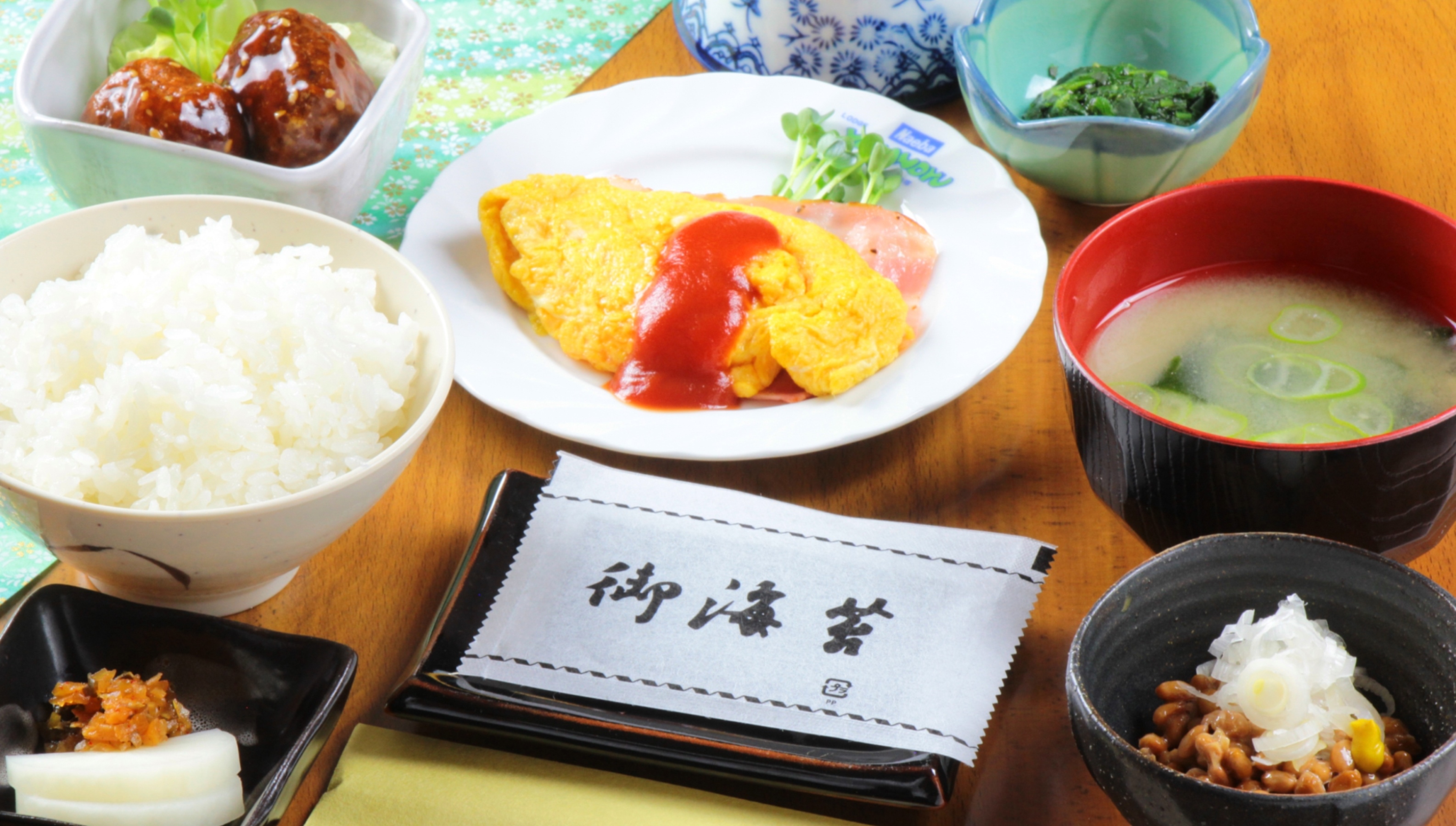 【朝食】魚沼産コシヒカリのほかほかごはんで１日のスタート！