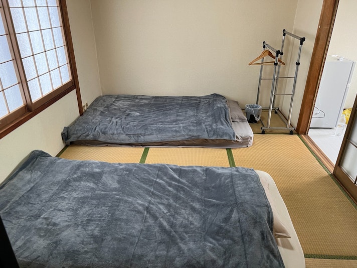 畳は新品に入れ替え。井草のいい香りがします。
