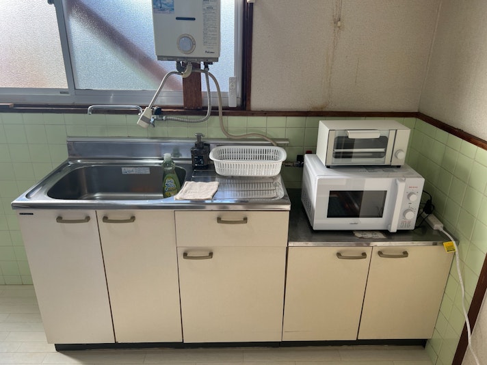 最低限の調理器具を取り揃えております。