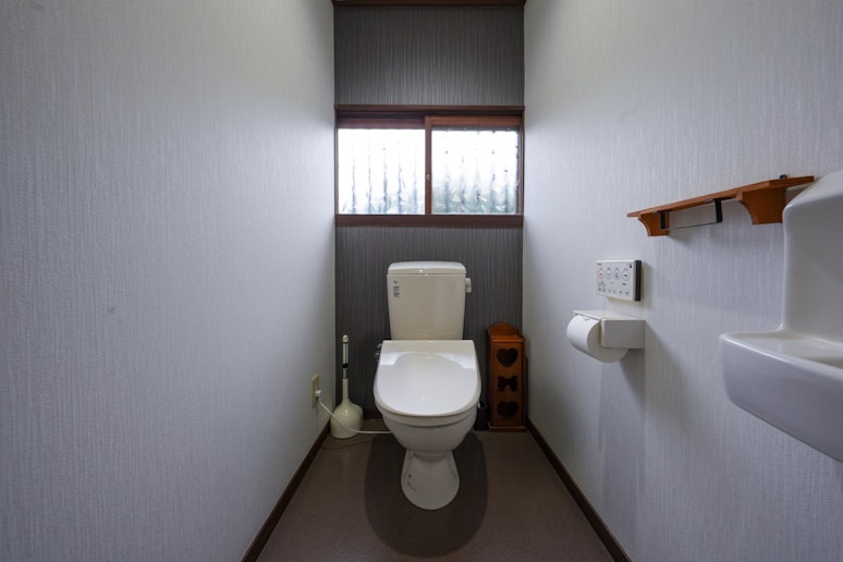 ＳＵＩＴＥ　ＶＩＬＬＡ　伊東汐風庵　＾ 部屋