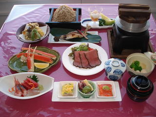 ご夕食料理「華御膳」