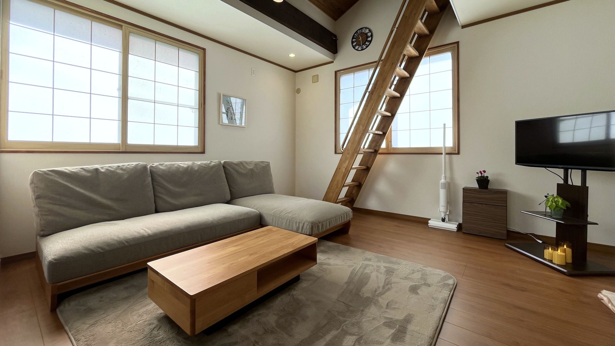 別館【リビング】