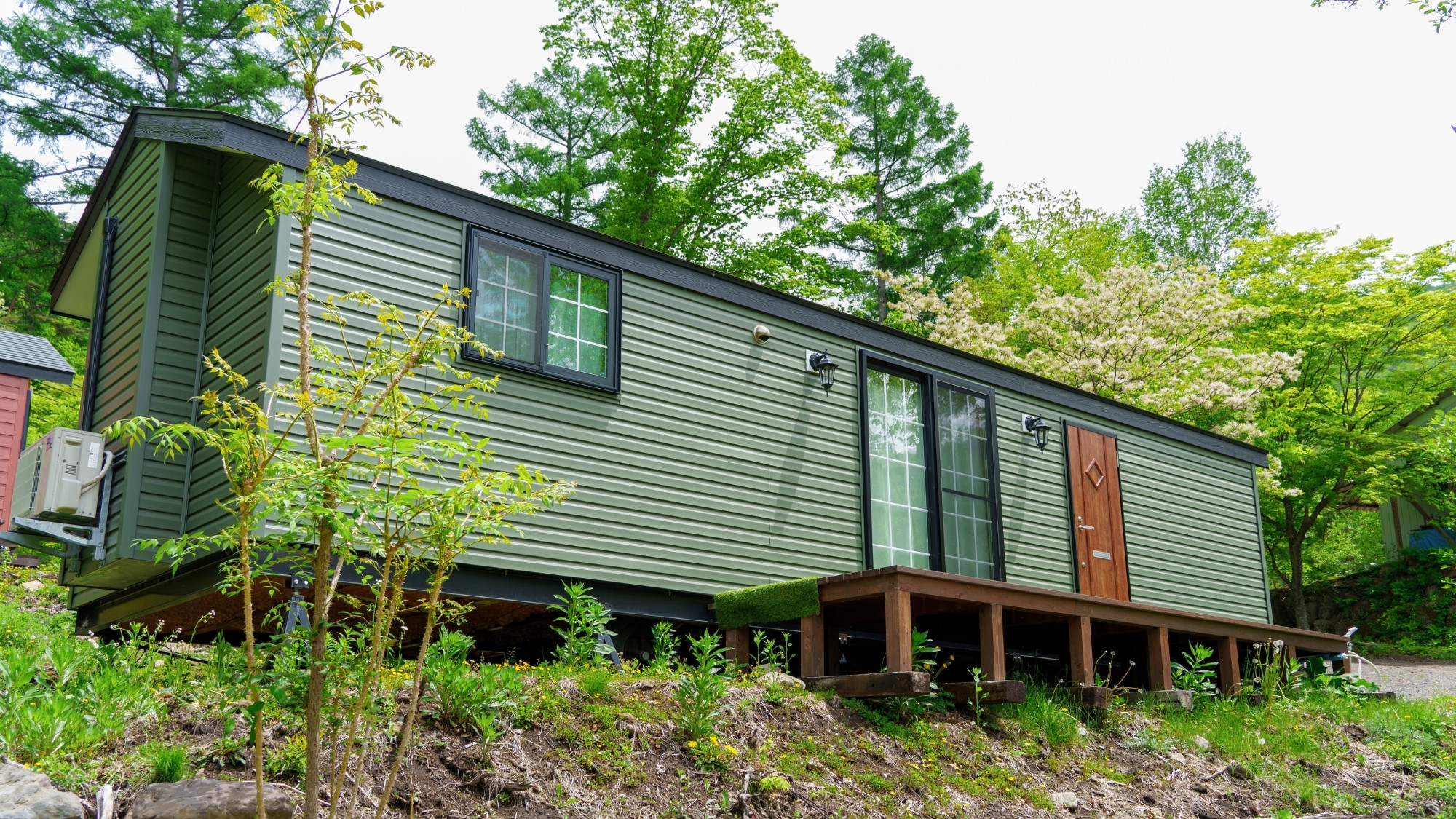 トレーラーハウス《GRANDE》ファミリータイプ　外観