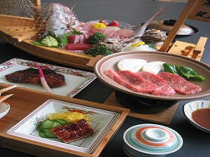 活鯛姿造り舟盛・国産牛の陶板焼き付き懐石プラン