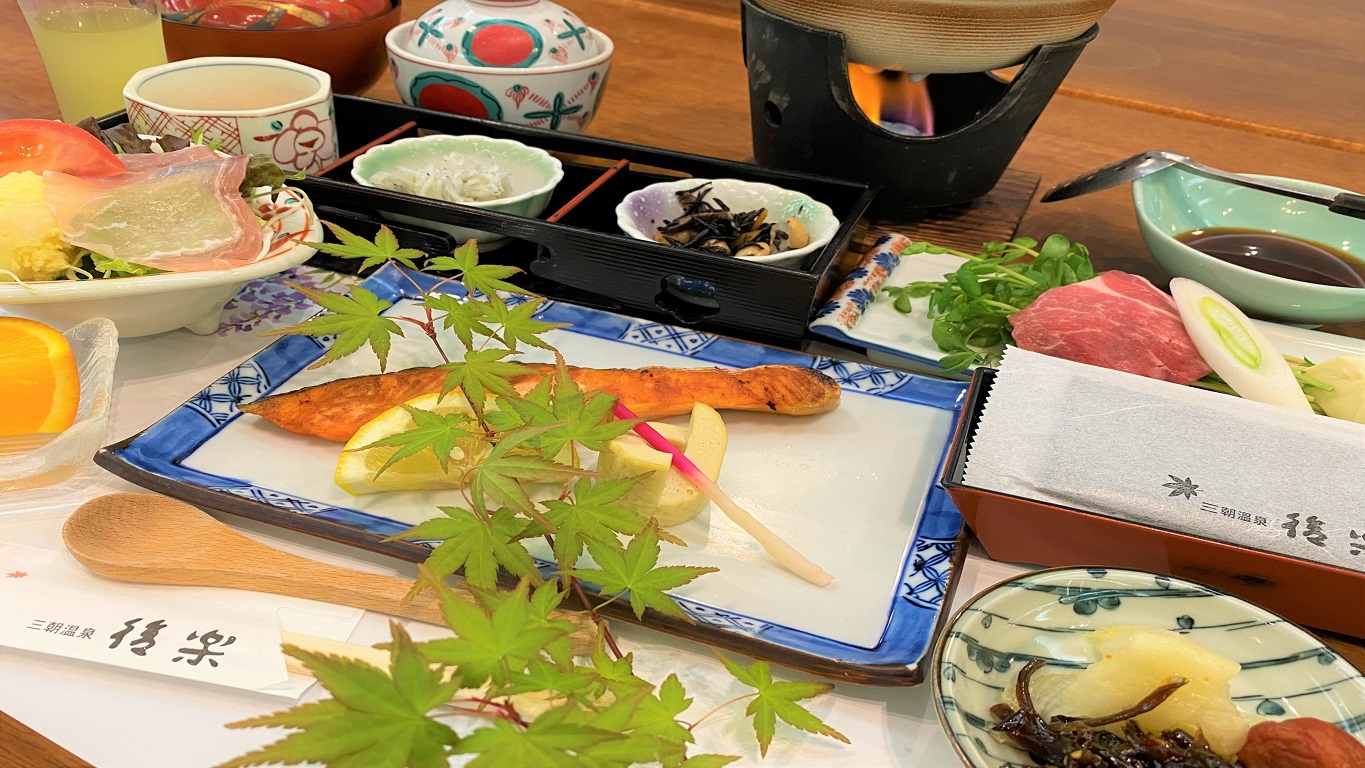 【夏季限定☆☆☆】岩牡蠣と和牛せいろ蒸し会席