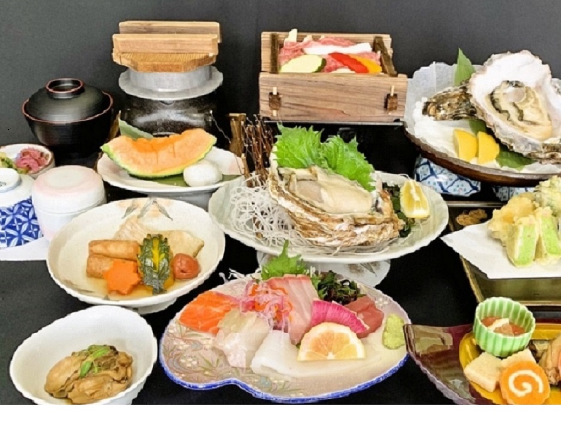 プリップリの食感、クリーミーで濃厚な食感の岩牡蠣会席