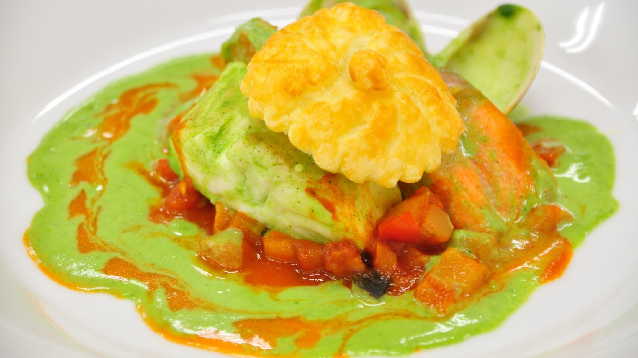 【Chef’sDinner】地産食材のお魚料理とハーフビュッフェ〈お魚メイン/MainlyFish〉