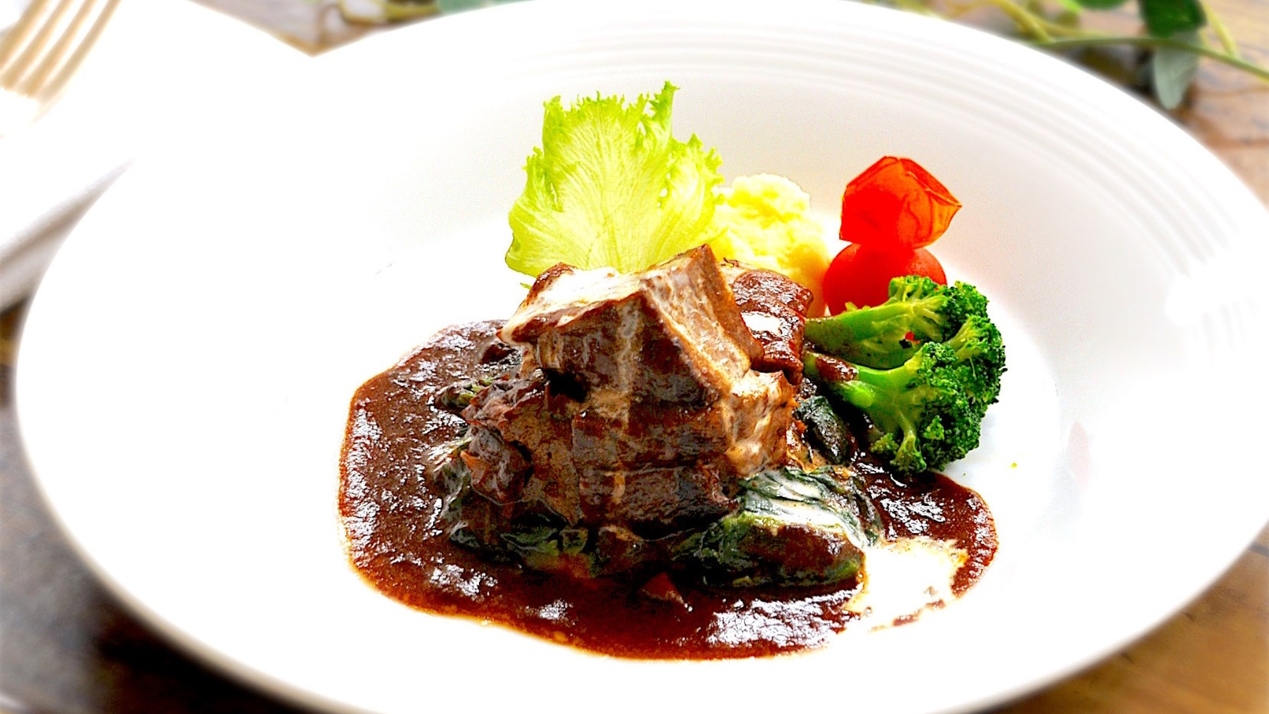 【Chef’sDinner】地産食材のお肉料理とハーフビュッフェ〈お肉メイン/MeatBased〉