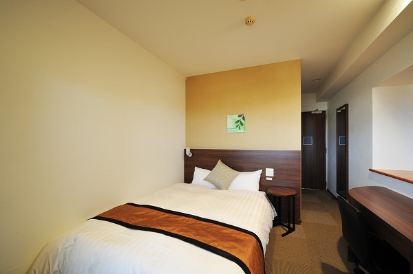 Top floor Western-style room