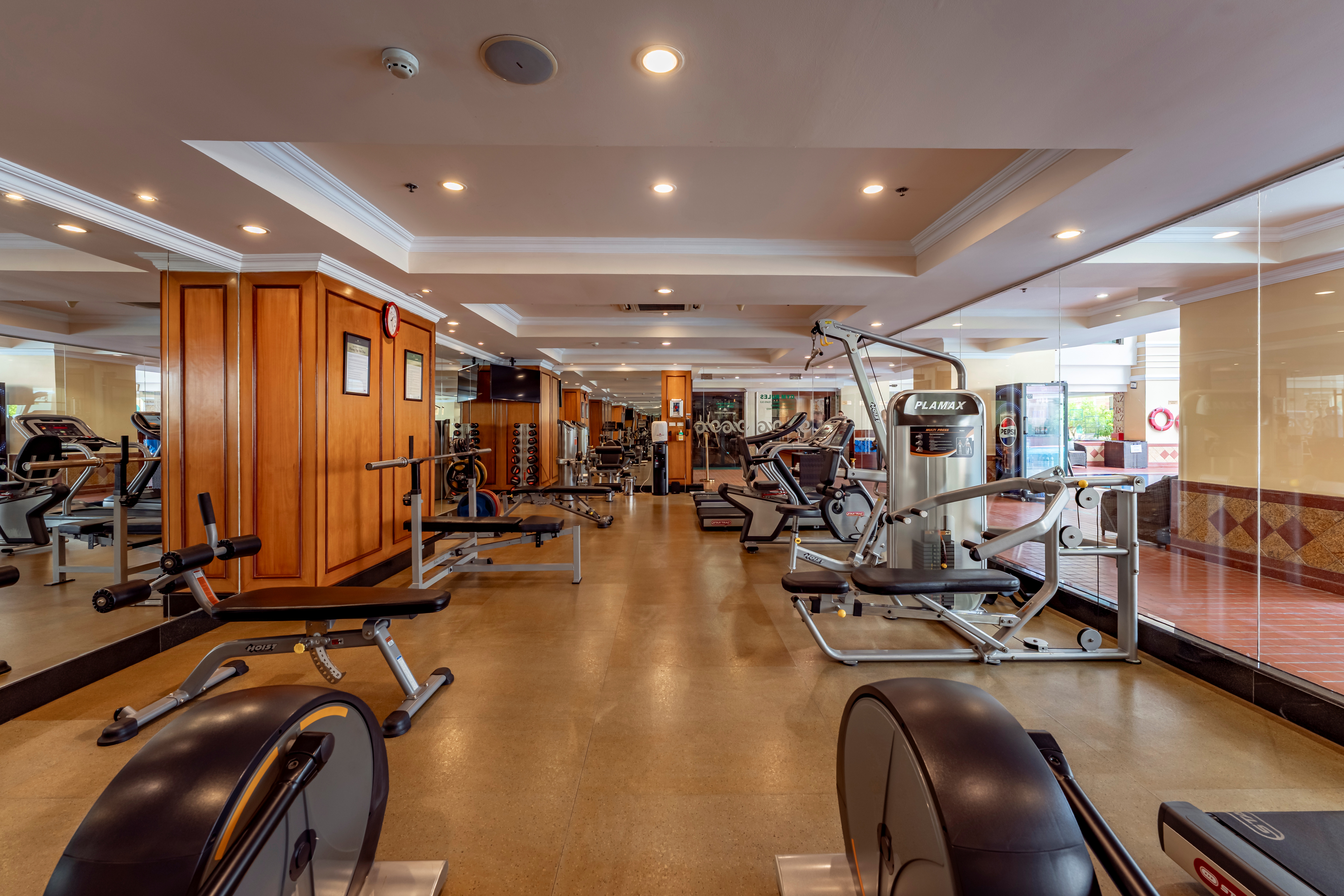 フィットネスセンター