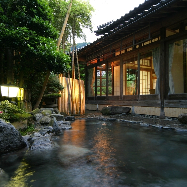 Guest room with hanare open-air bath Takenojuku