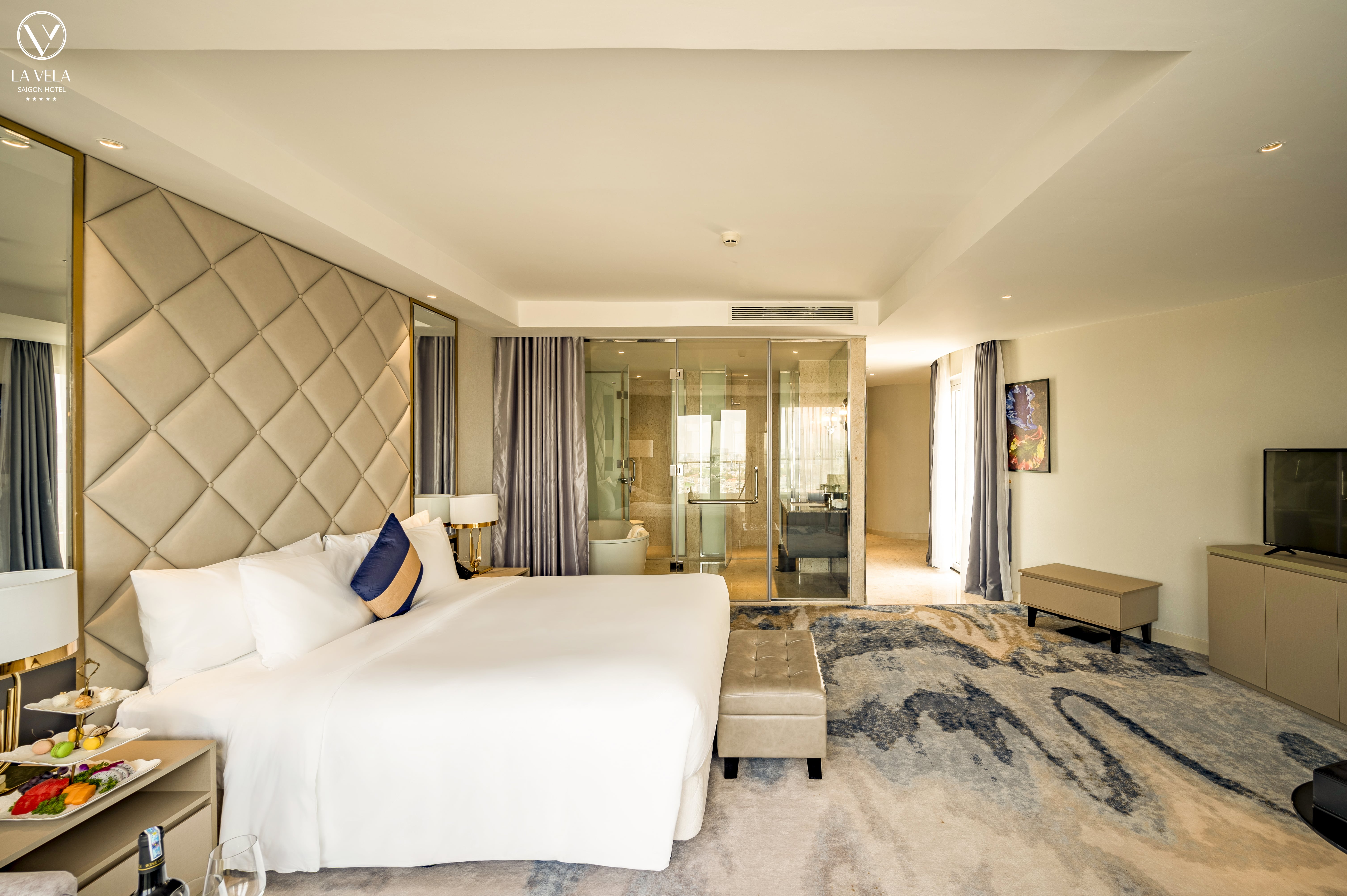 プレミアラグジュアリー 角部屋 