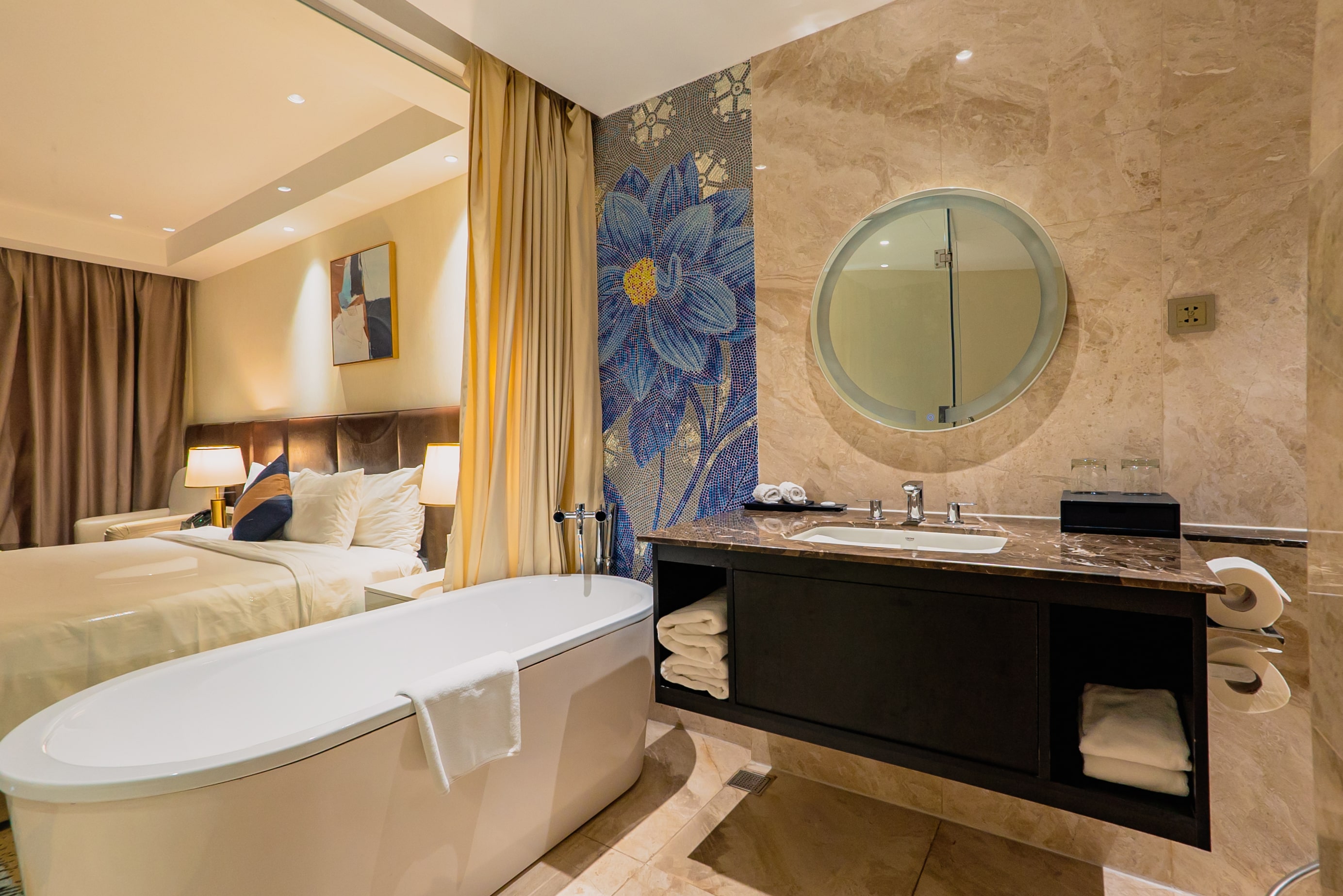 プレミアデラックス 角部屋 